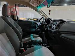 میتسوبیشی L200